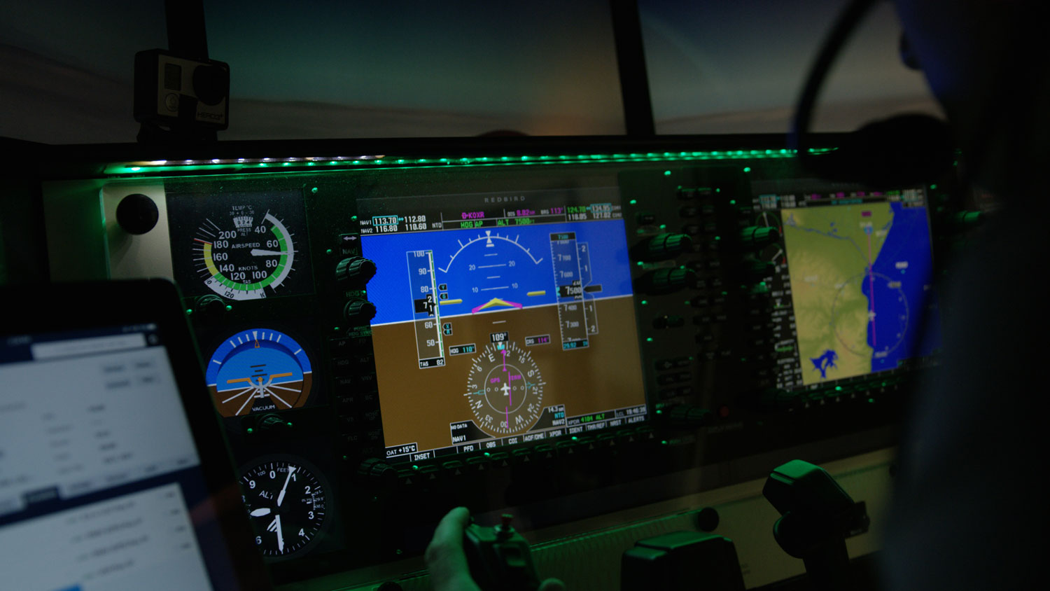 Think Outside the Box: 5 Specialized Courses to Expand Your Flight Training Business